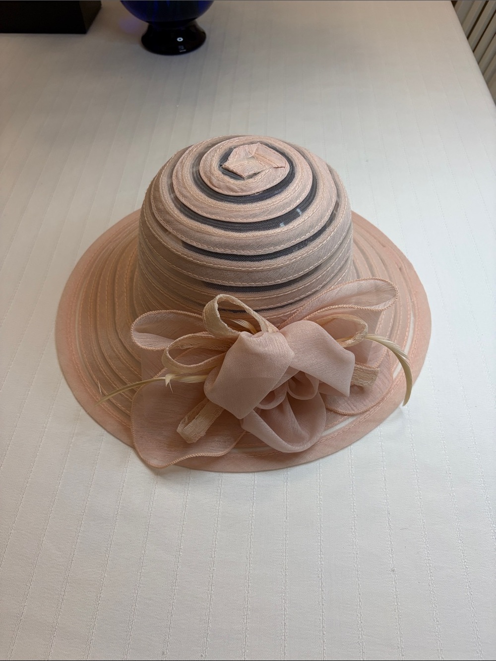 Elegant Women's Pink Decorative Bow Sun Hat
